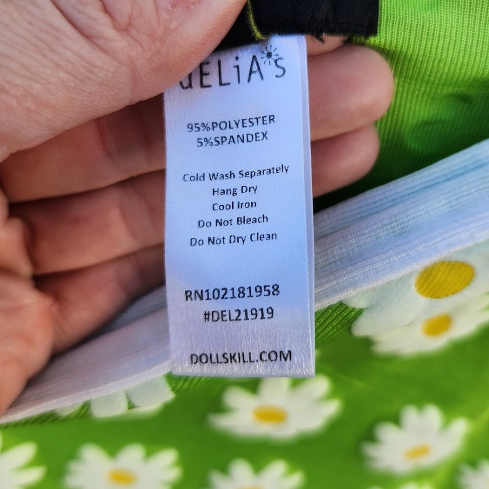 dELiA*s Used To Know Ya Daisy Print Wrap Mini Skirt - Picture 7 of 7